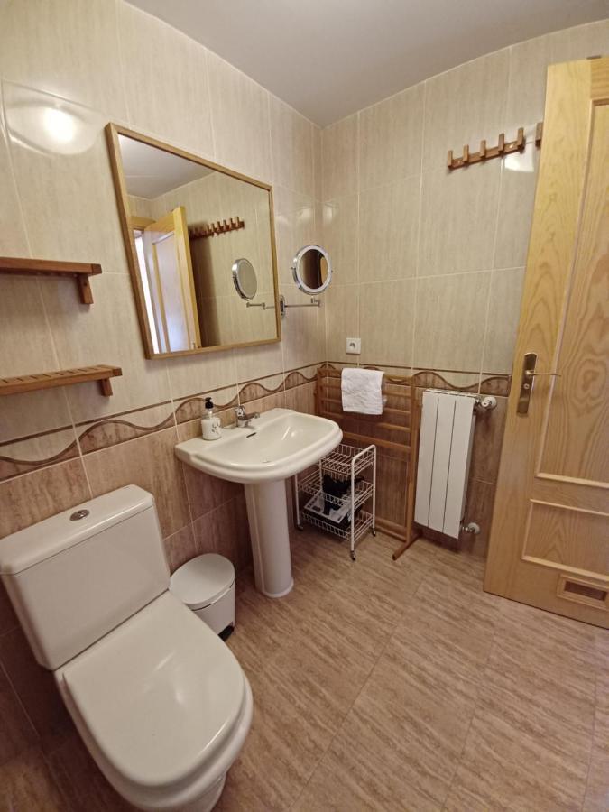 Ferienwohnung En El Pleno Centro De Biescas Con Garaje, Ascensor Y Wifi Exterior foto